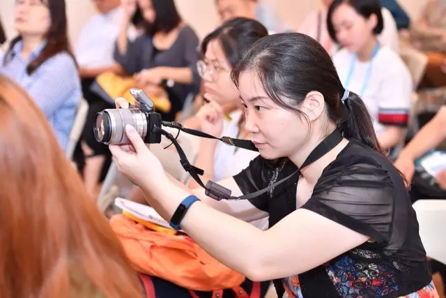 上海的城市更新，地标性构筑