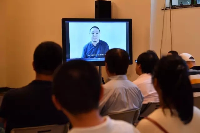 上海的城市更新，地标性构筑