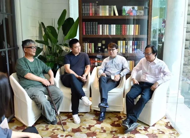 该书获多多业内权威人士携手推荐