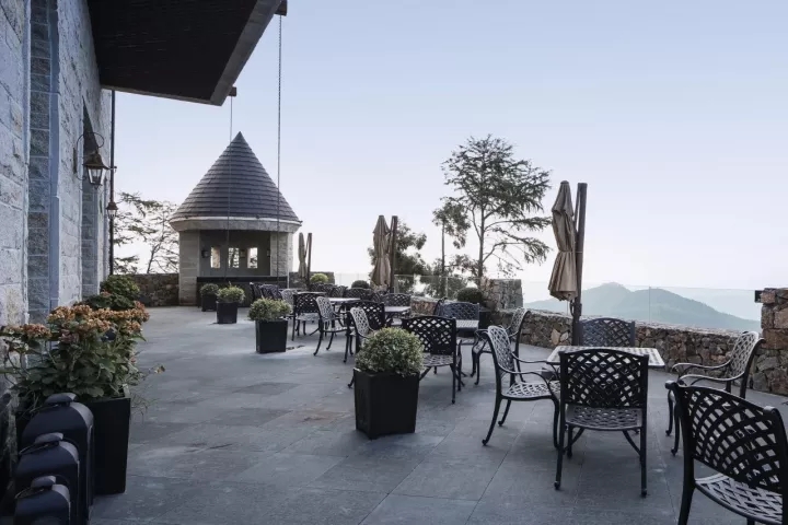 传统构筑工法挖掘</