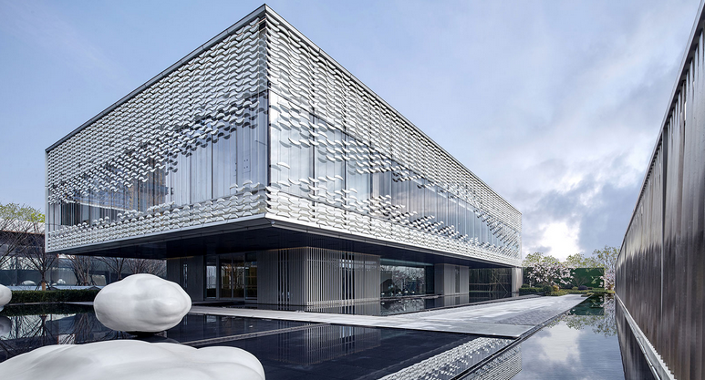 朝气盎然的诗意山水画